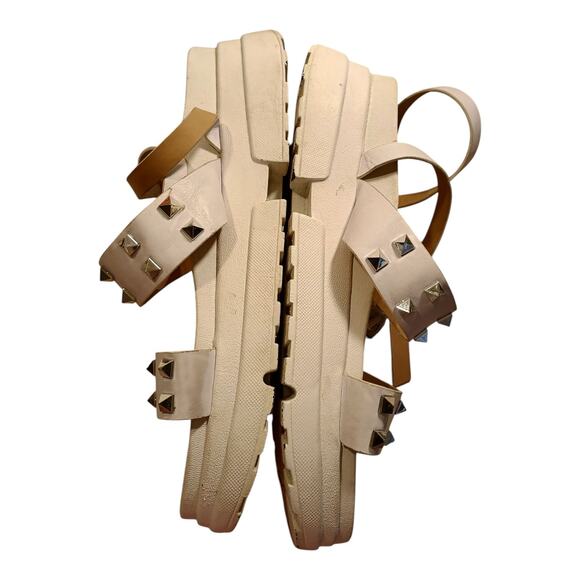 Yoki White Platform Ankle Strap Wrap Sliver Studded Women's Size 10 Sandals - Picture 5 of 7